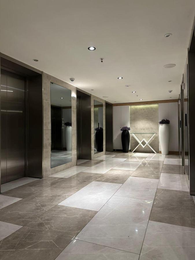 Luxury Panorama Sea View Apartment & Central Batumi Kültér fotó
